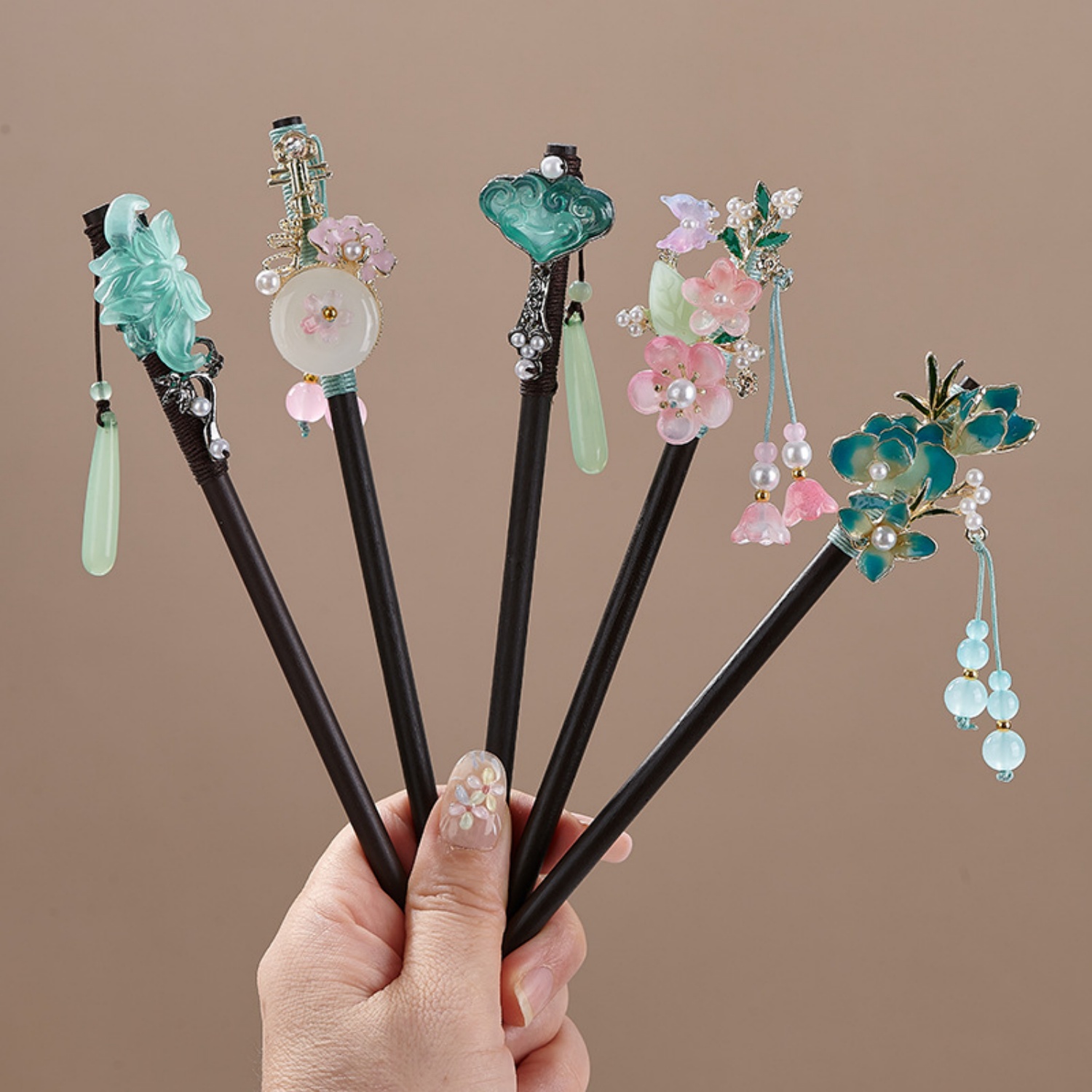 Vintage Flower Hairpin For Wom - Vintage Jewelry Collection 评论和价格