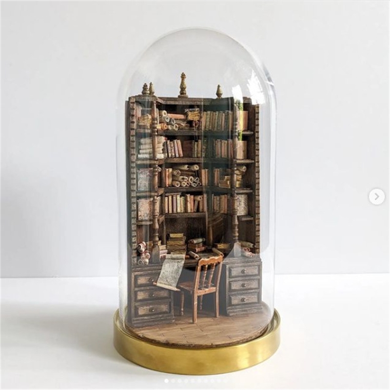 Miniature Bookcase Bookshelf D - Vintage Collectible Glass 评论和价格