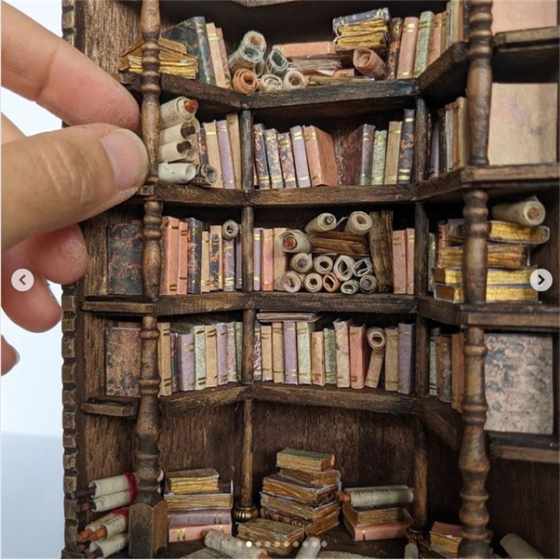 Miniature Bookcase Bookshelf D - Vintage Collectible Glass 评论和价格