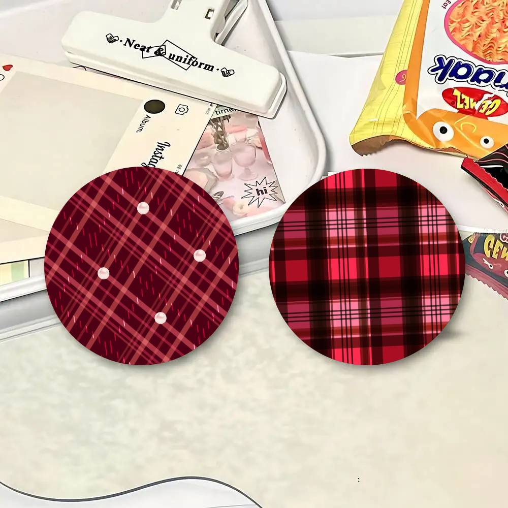 Vintage Checkered Christmas St - Vintage Cartoon Collectible 评论和价格