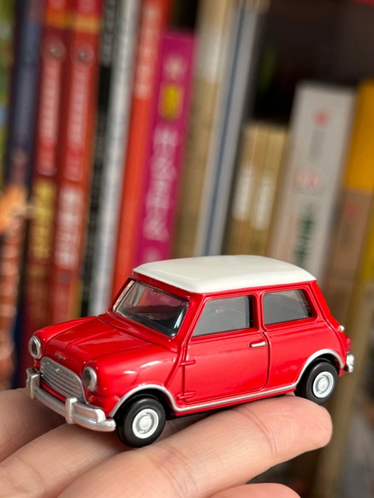 TOMY Premium Black Box 1:12 Sc - Vintage Collectible Toy Cars 评论和价格